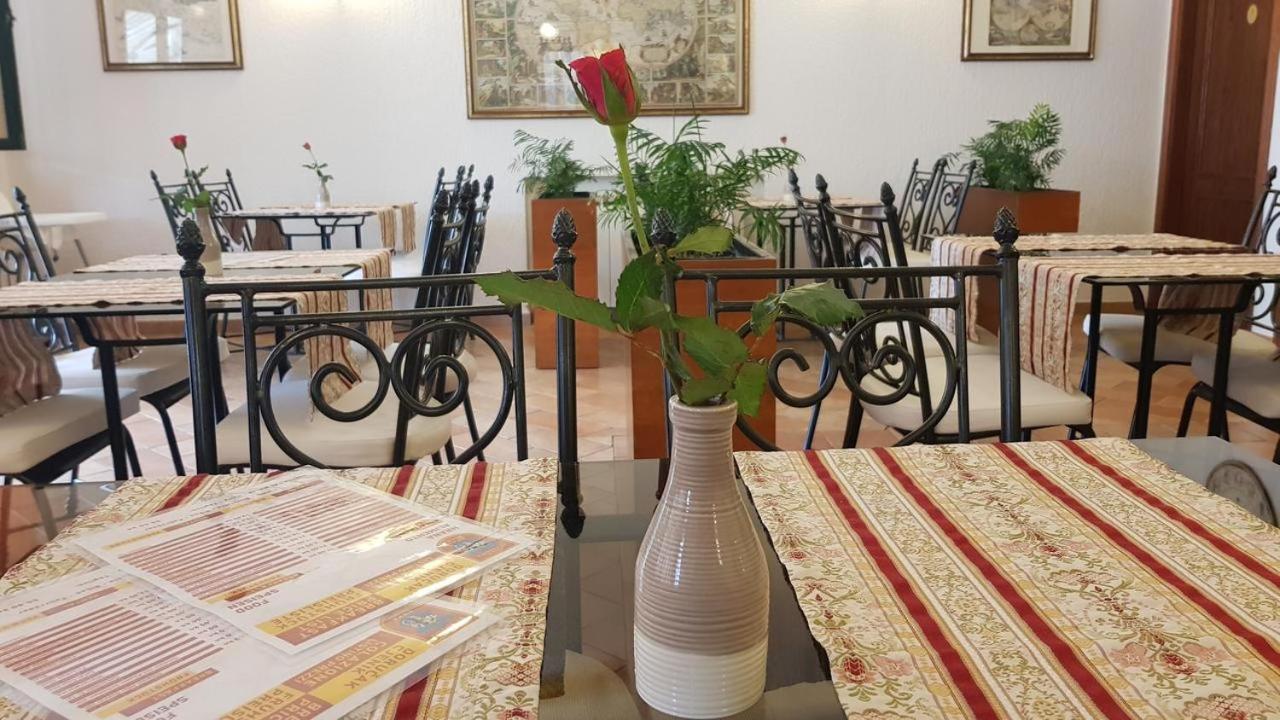 Villa Sveta Eufemija Bed end Breakfast I Rovinj Exteriör bild